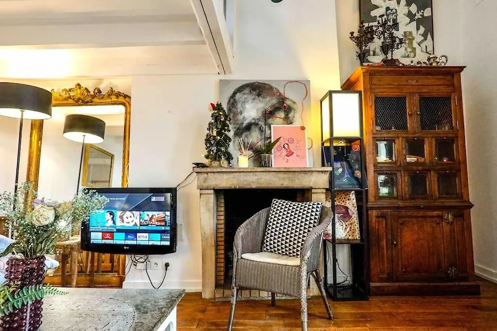 Spacious Loft Paris Saint Michel Fransa