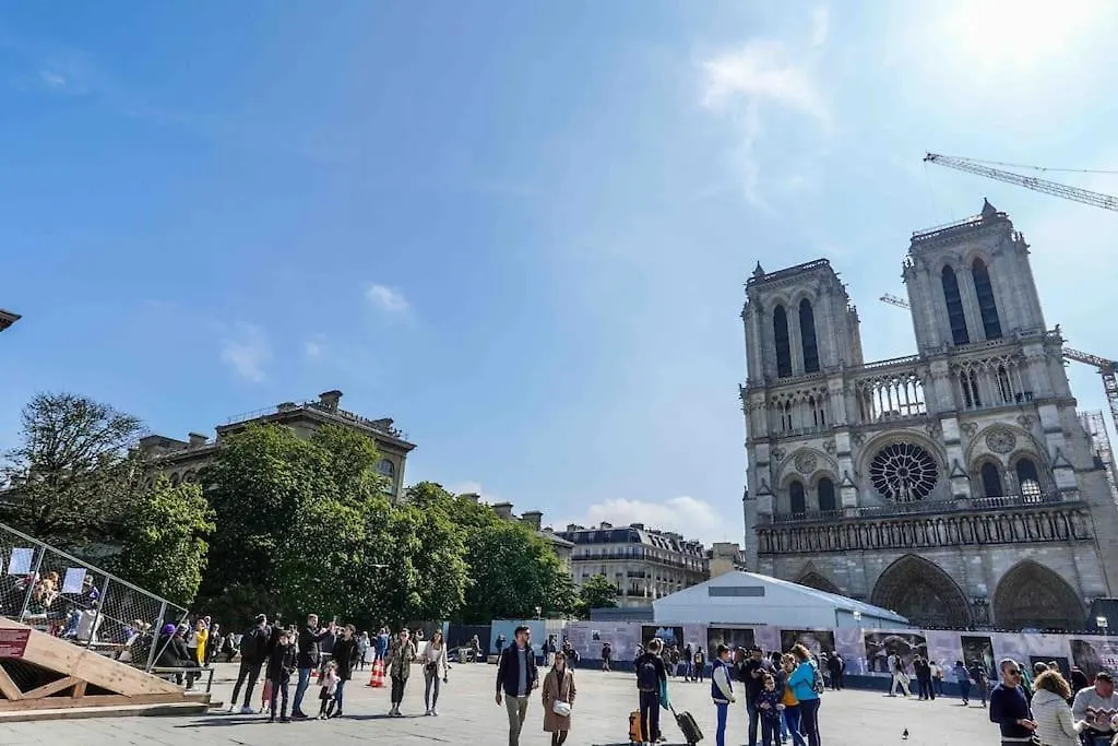 Daire Spacious Loft Paris Saint Michel Fransa