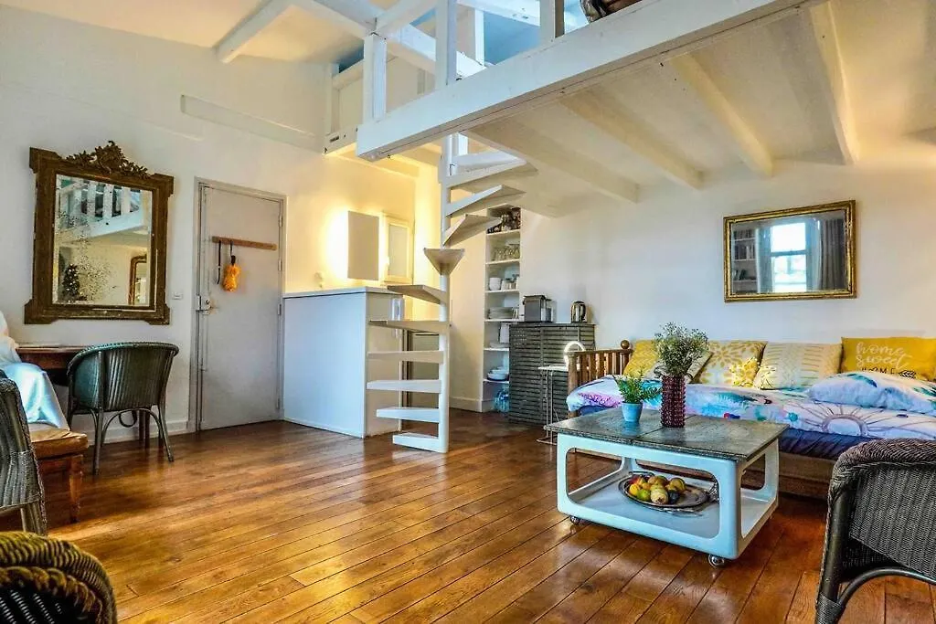 Spacious Loft Paris Saint Michel Francie